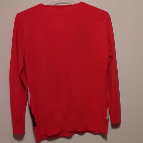 New York & Company v-neck sweater - Picture 6 of 11